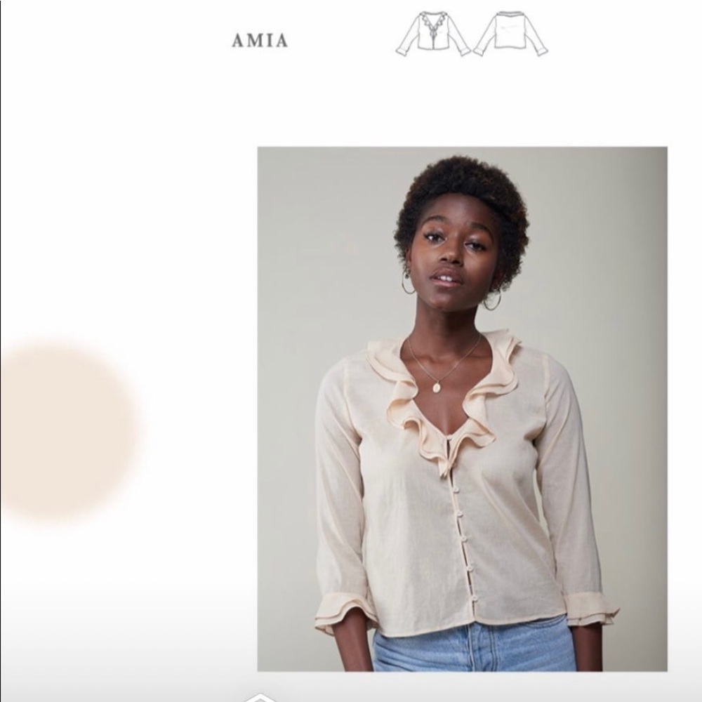 The Amia Top